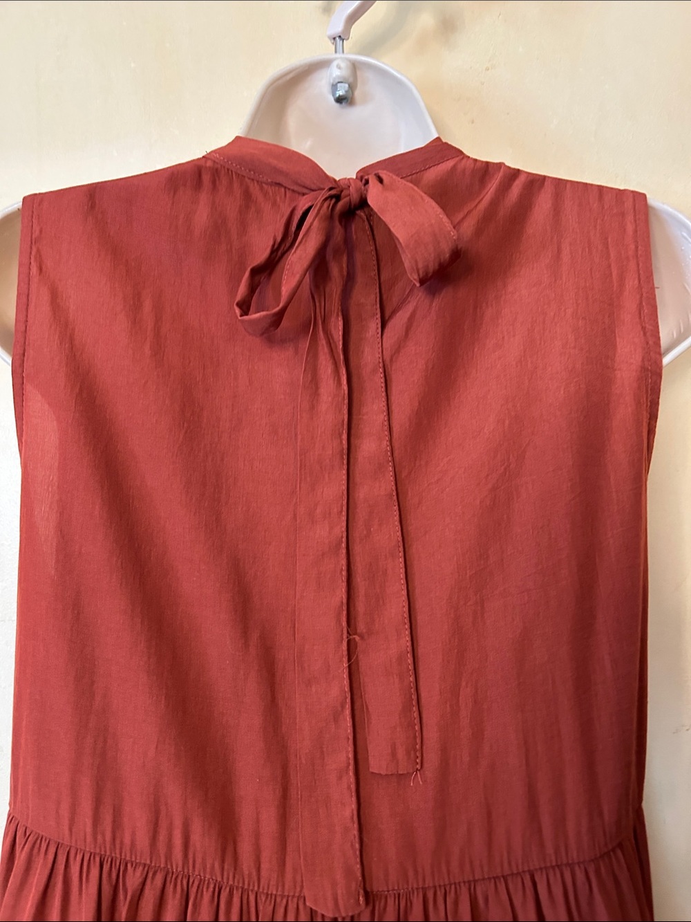 easel Sleeveless Rust Tiered Maxi Dress with Back Bow size M - Picture 7 of 12